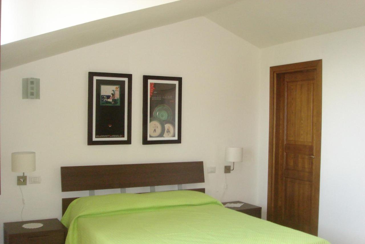 Agriturismo Ai Monaci Montano Antilia 外观 照片
